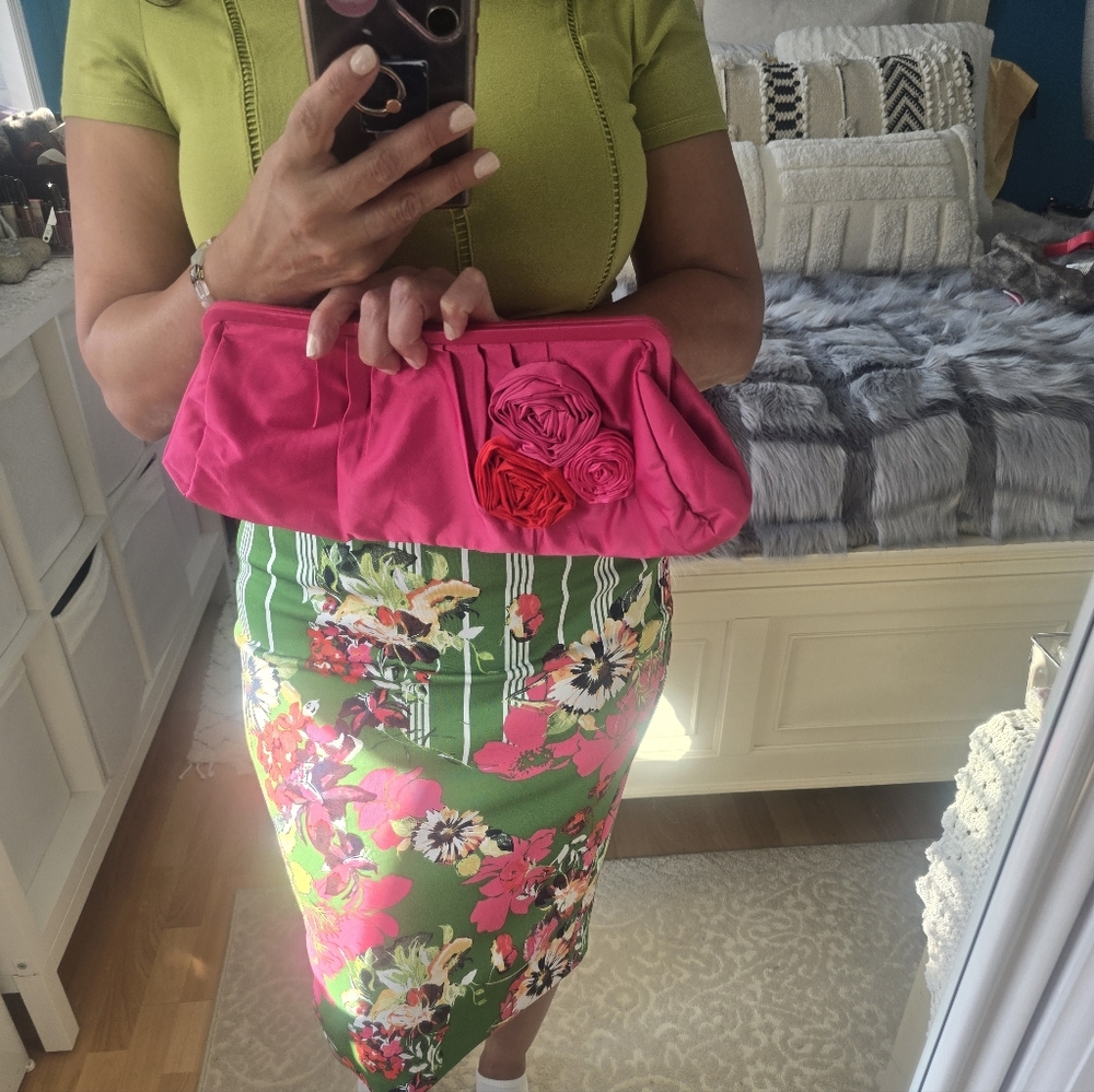 Express Clutch - Picture 11 of 17